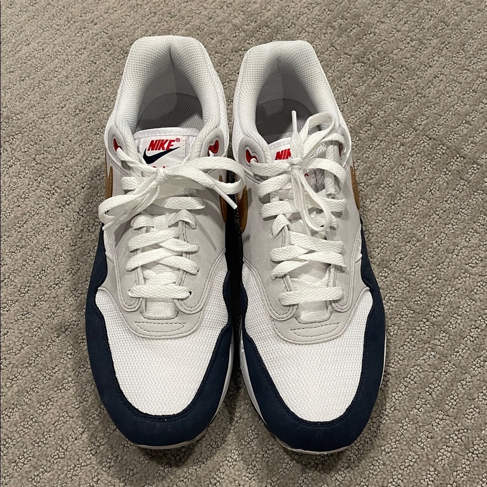 Nike Men's Air Max Olympic Sneakers in Red White, Navy and Gold.  Size 11.5